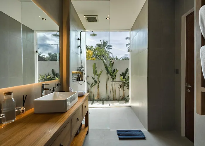 Villa So Hum By Balisuperhost